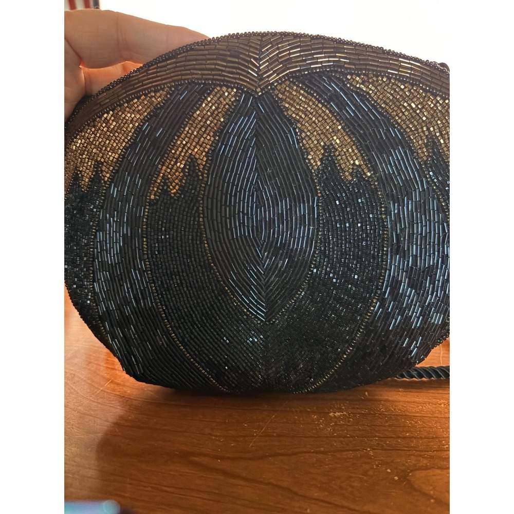Bon Soir Beaded Clutch a vintage evening/Occasion bag made with beadwork and seq
